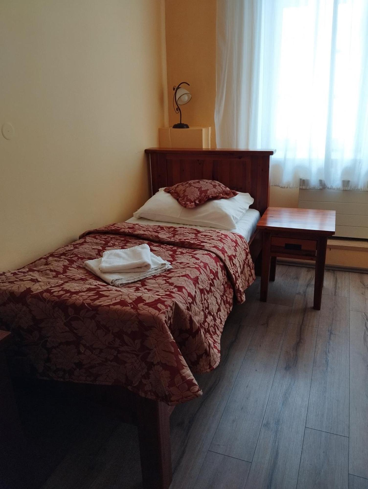 Enjoy Inn Πίλζεν Εξωτερικό φωτογραφία